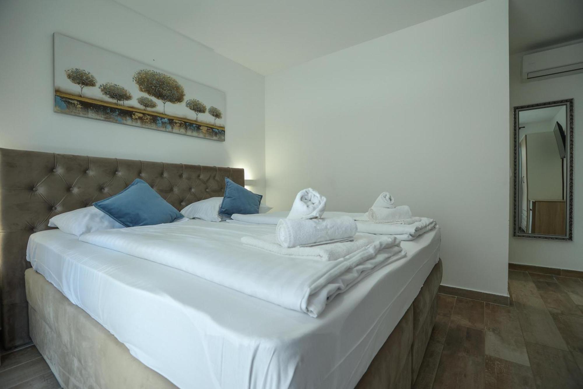 Km Exclusive Apartments Zadar Luaran gambar