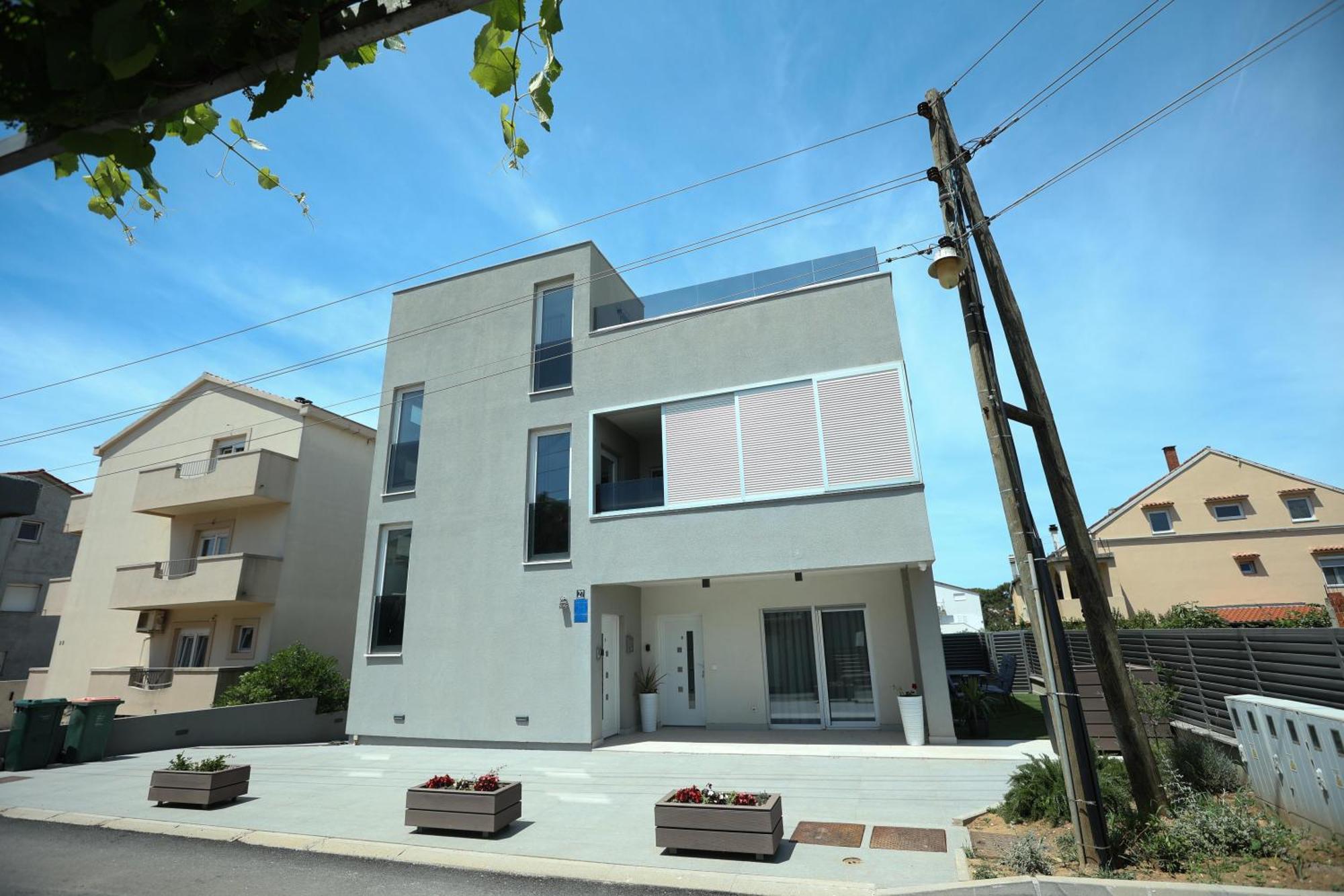 Km Exclusive Apartments Zadar Luaran gambar